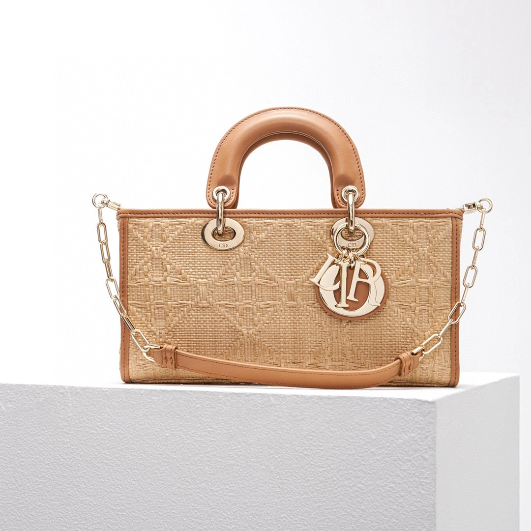 MOMO- high quality version M0540OMBD-M925Lady item：B-B050L3023C