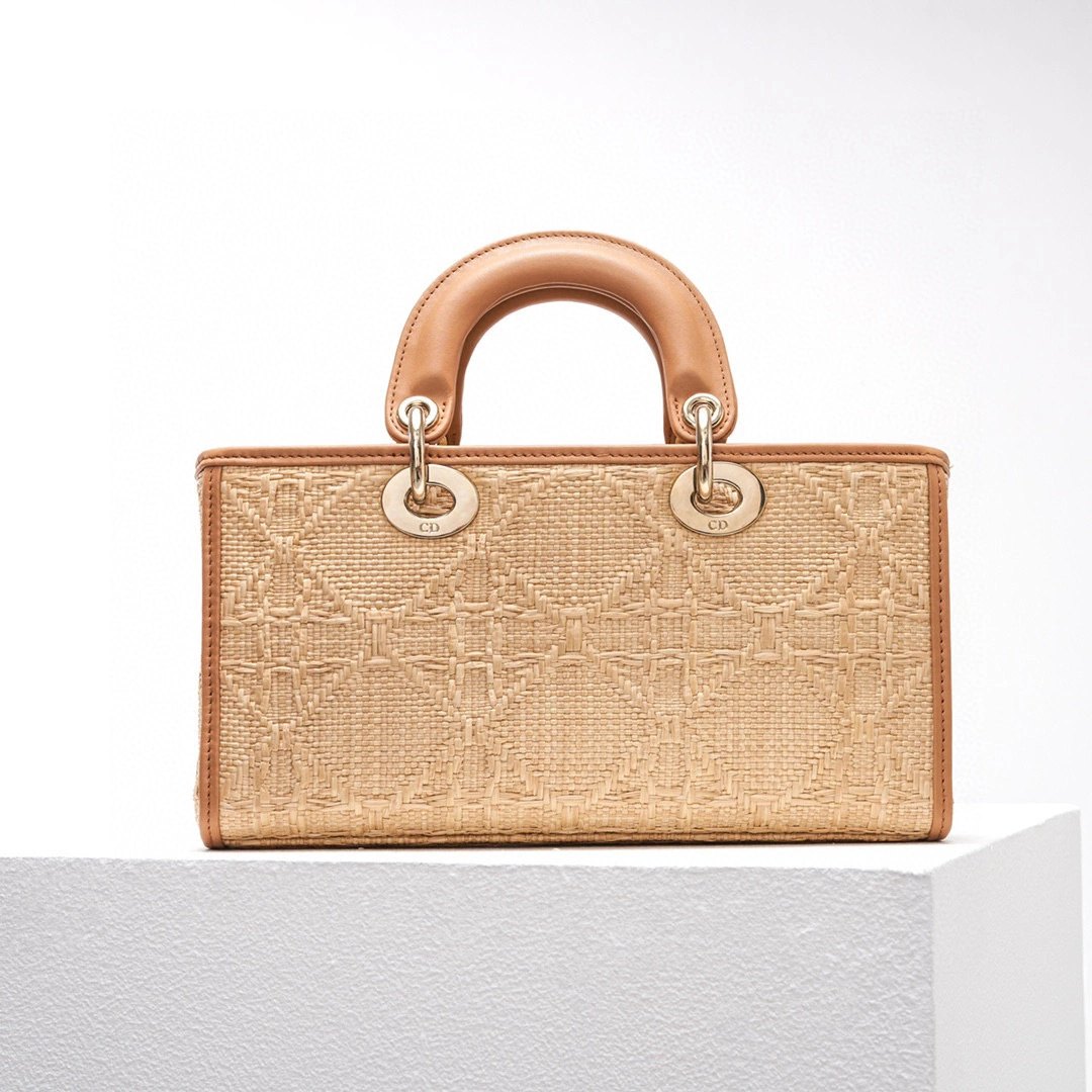 MOMO- high quality version M0540OMBD-M925Lady item：B-B050L3023C