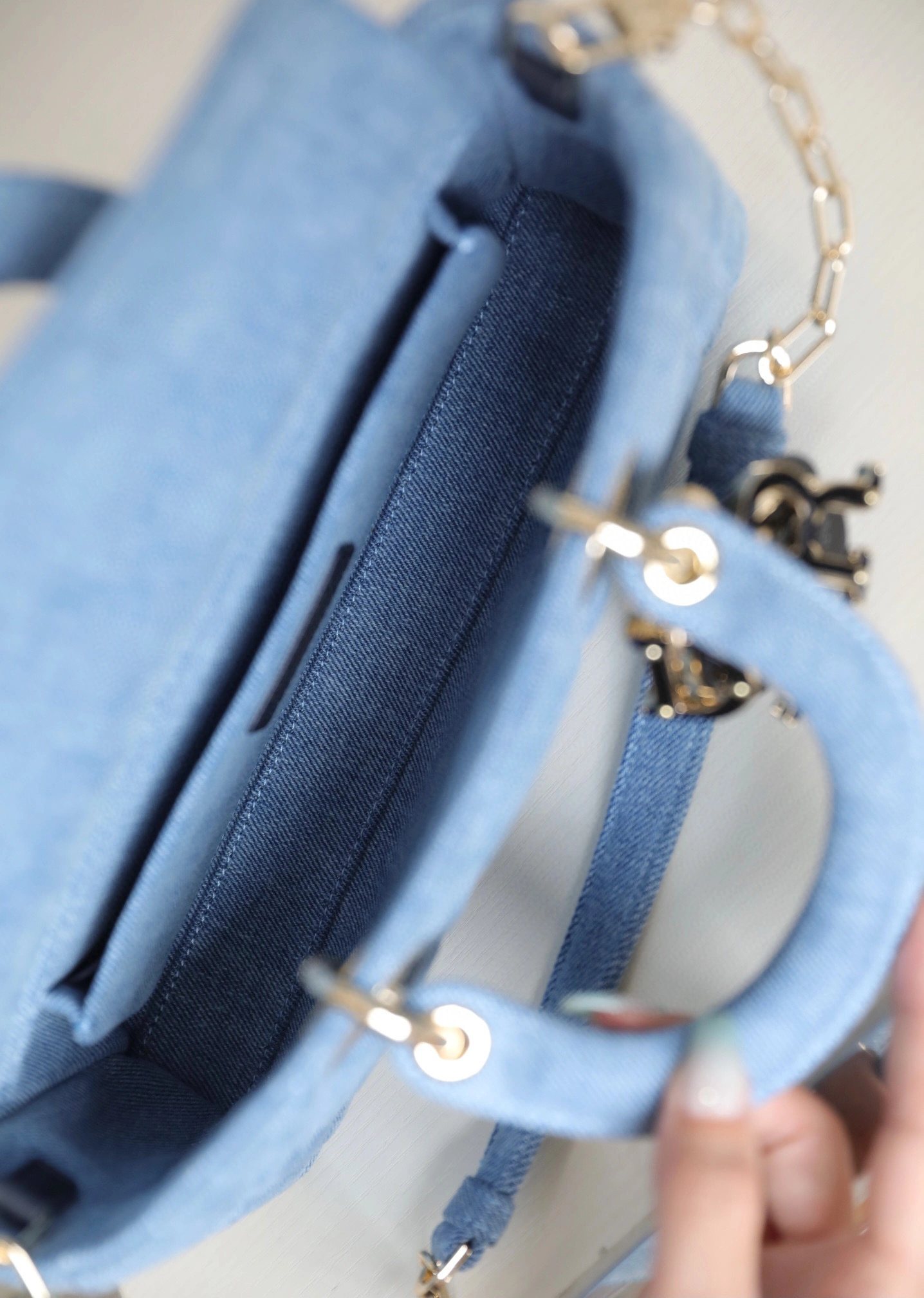 MOMO- high quality version M0540WTJA-M928 Lady item：B-B598K2722C