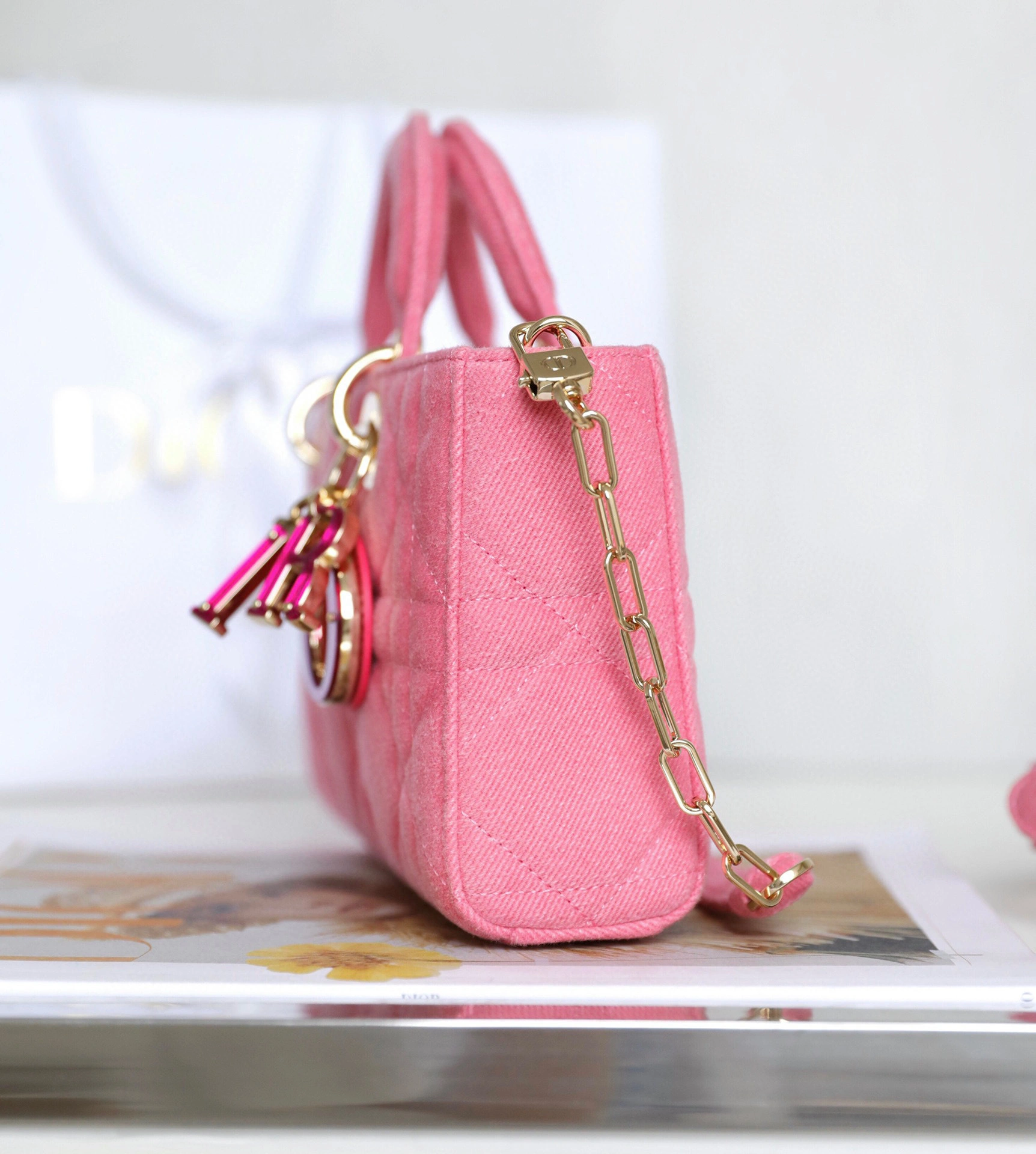 MOMO- high quality version M0540WTJA-M929 Lady item：B-B598K2721C