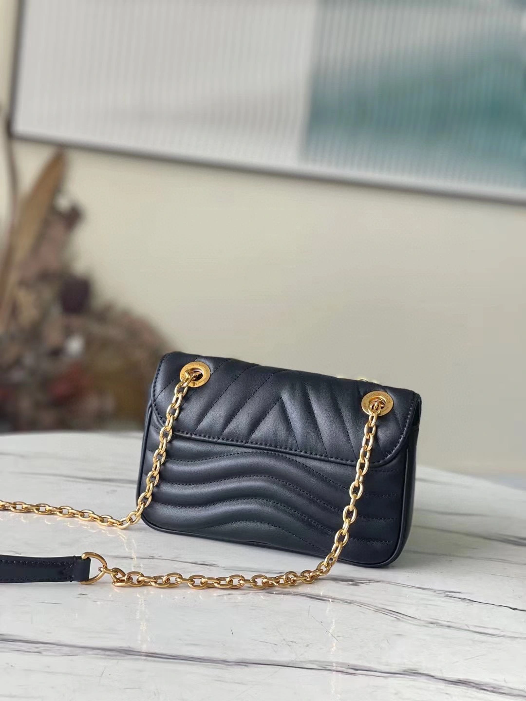 MOMO- high quality version M20687 New Wave item：B-B009I0704C
