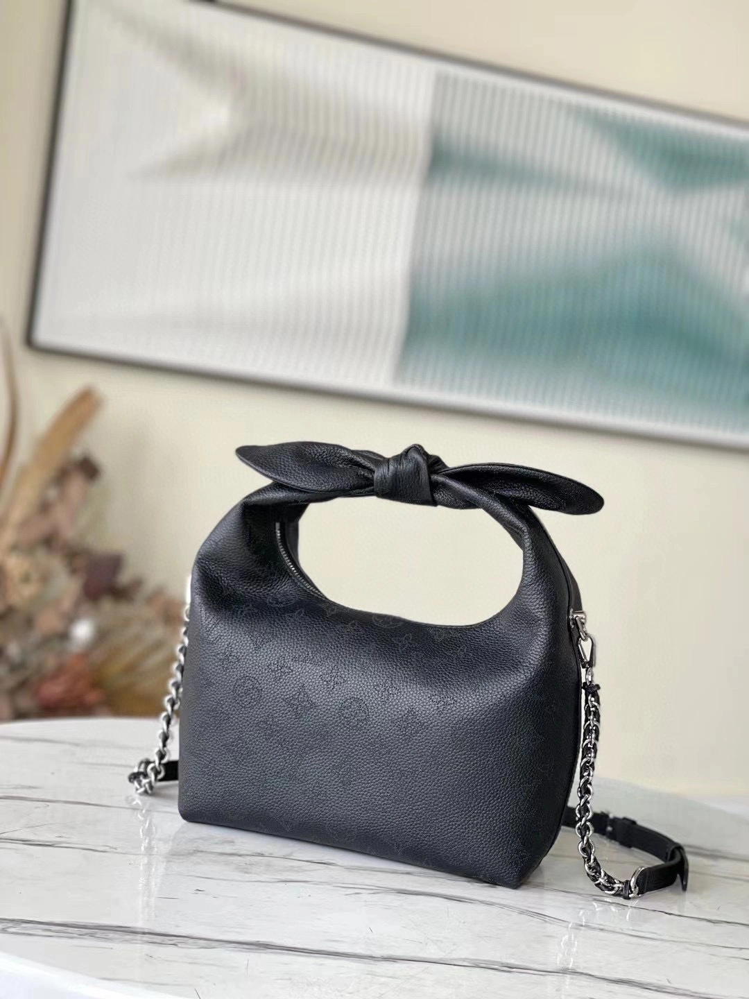 MOMO- high quality version M20703 Why Knot item：B-B000G3029C