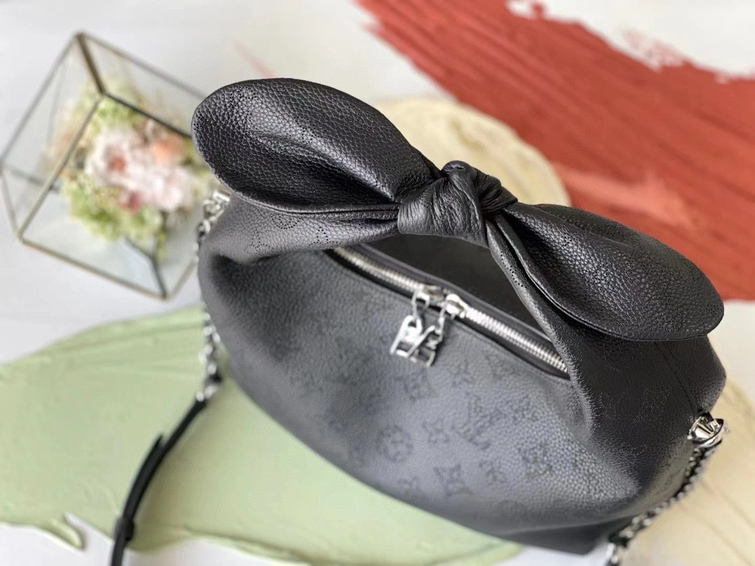 MOMO- high quality version M20703 Why Knot item：B-B000G3029C
