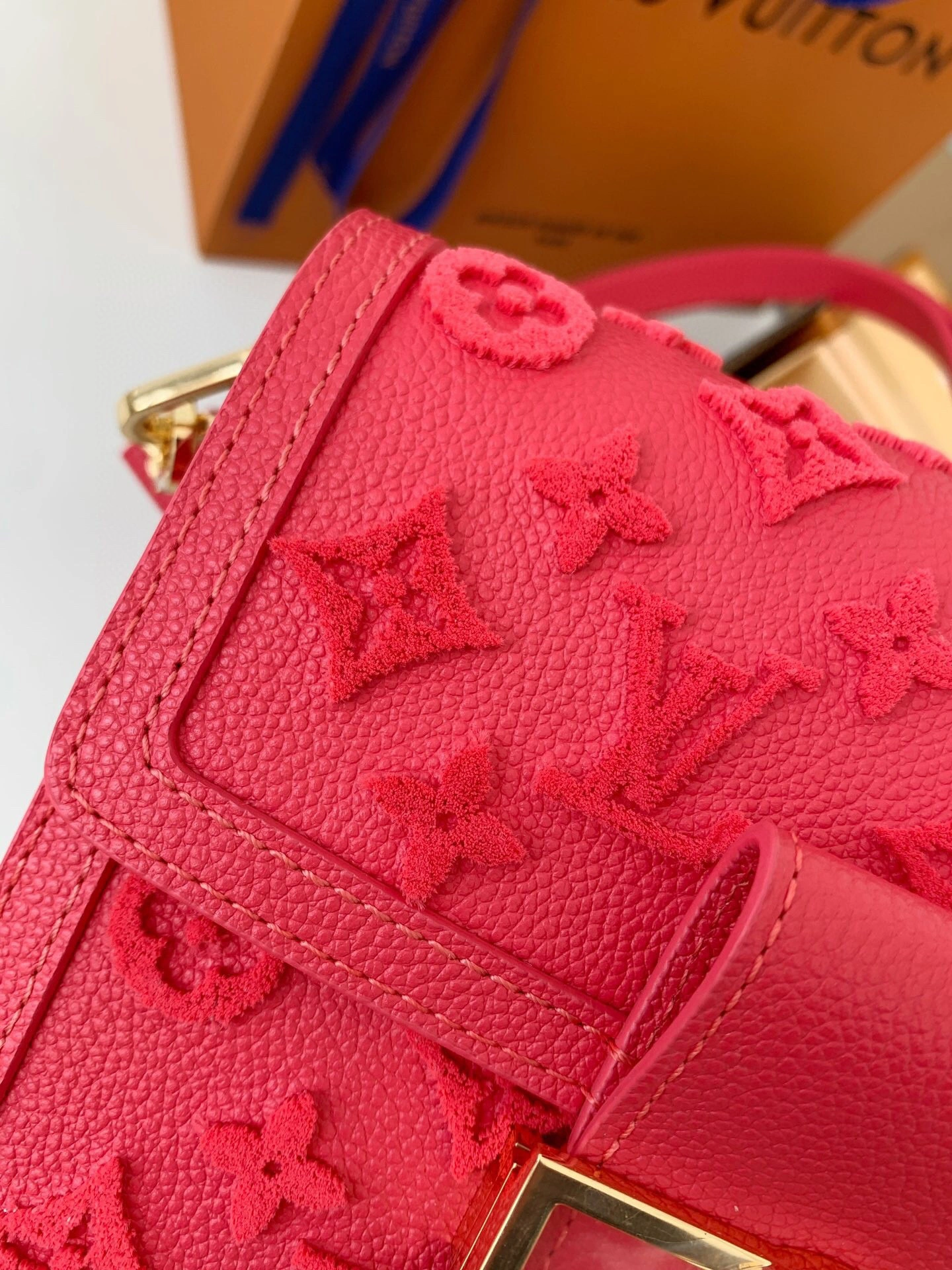 MOMO- high quality version M20747 DAUPHINE calfskin item：B-B000K1822C