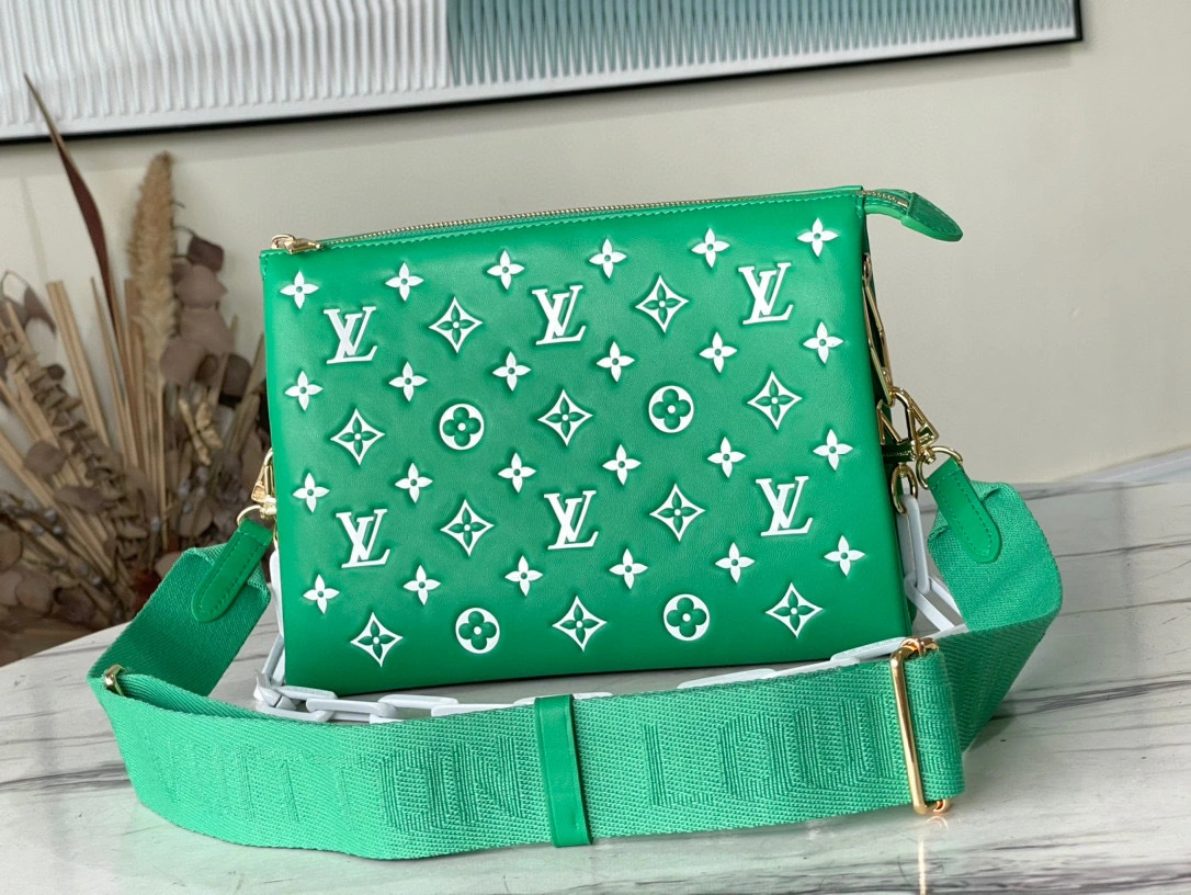 MOMO- high quality version M20760 Coussin item：B-B000G2932C