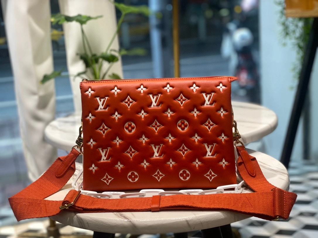 MOMO- high quality version M20761 COUSSIN item：B-B564G3015C