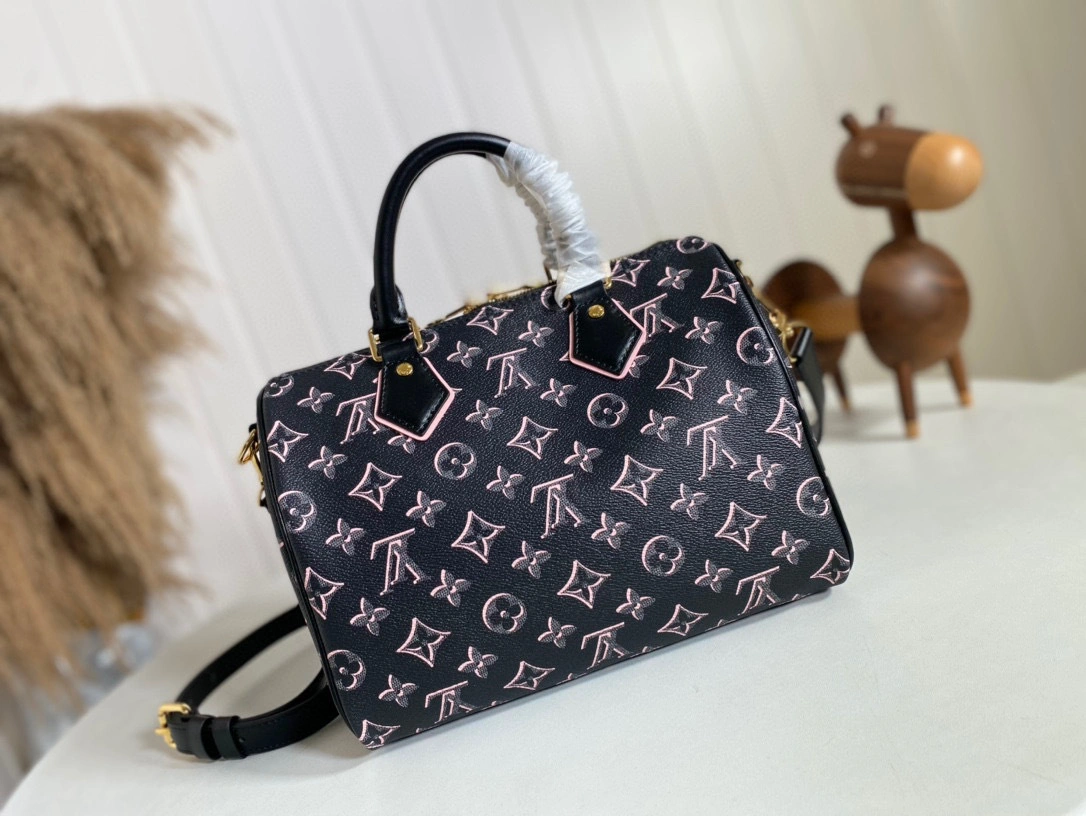 MOMO- high quality version M20852 Speedy 25 item：B-B000K1922C