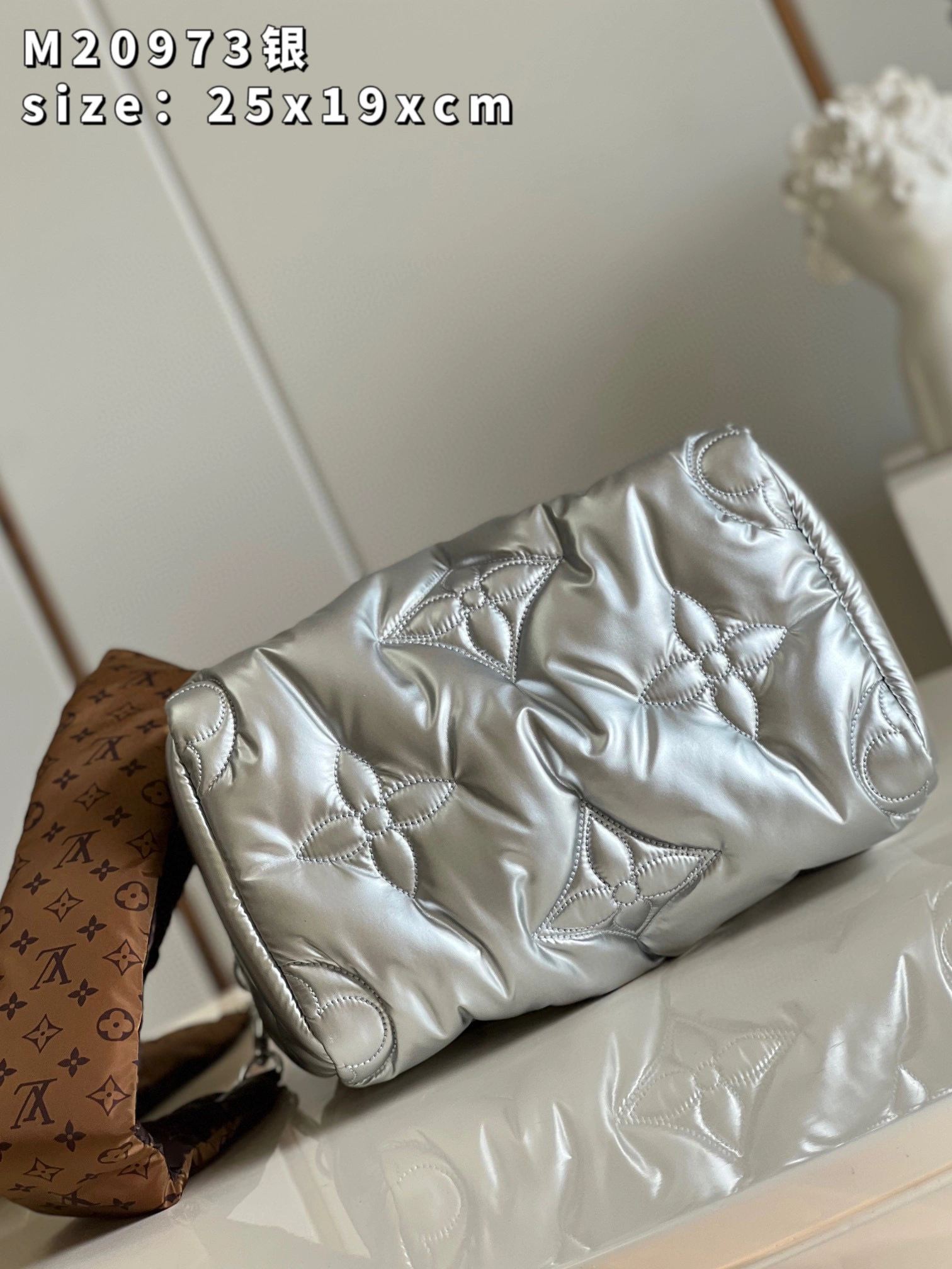 MOMO- high quality version M20973 Pillow Speedy Bandoulière 25 item：B-B000K1904C