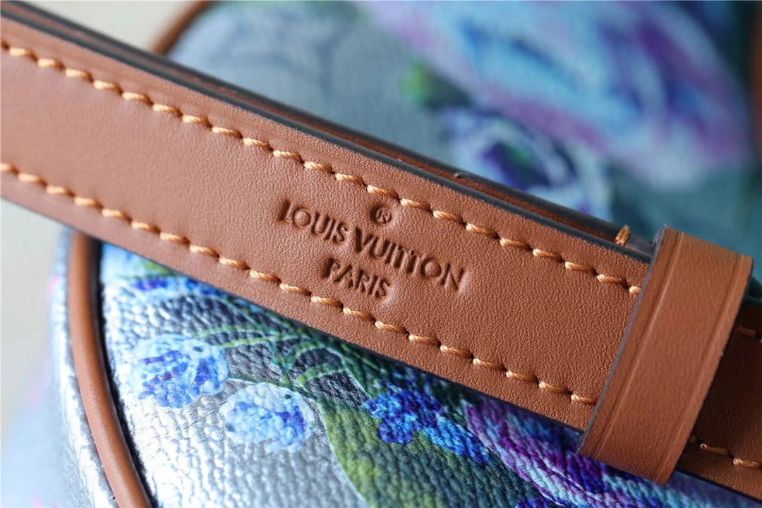 MOMO- high quality version M21183 LOOP item：B-B063J1715C