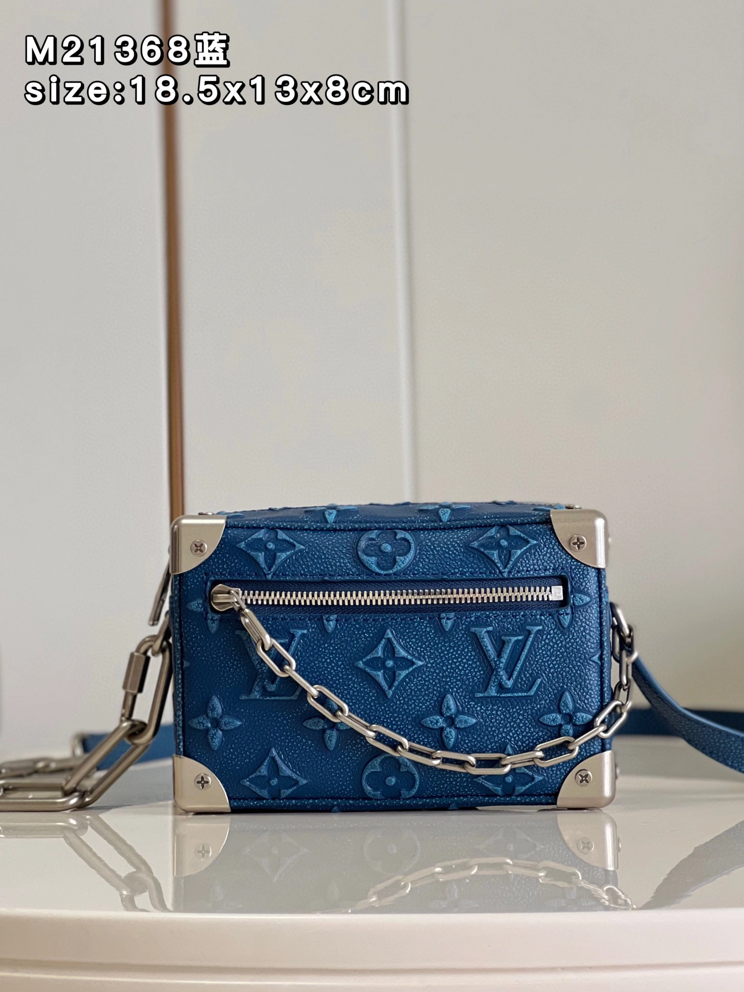 MOMO- high quality version M21368 Mini Soft Trunk cowhide item：B-B180K1902C