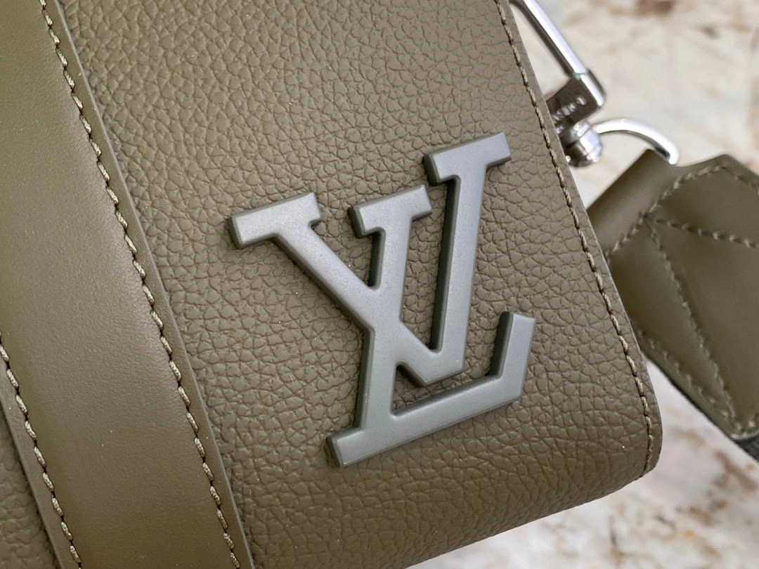 MOMO- high quality version M21437 CITY KEEPALL cowhide item：B-B598K0908C