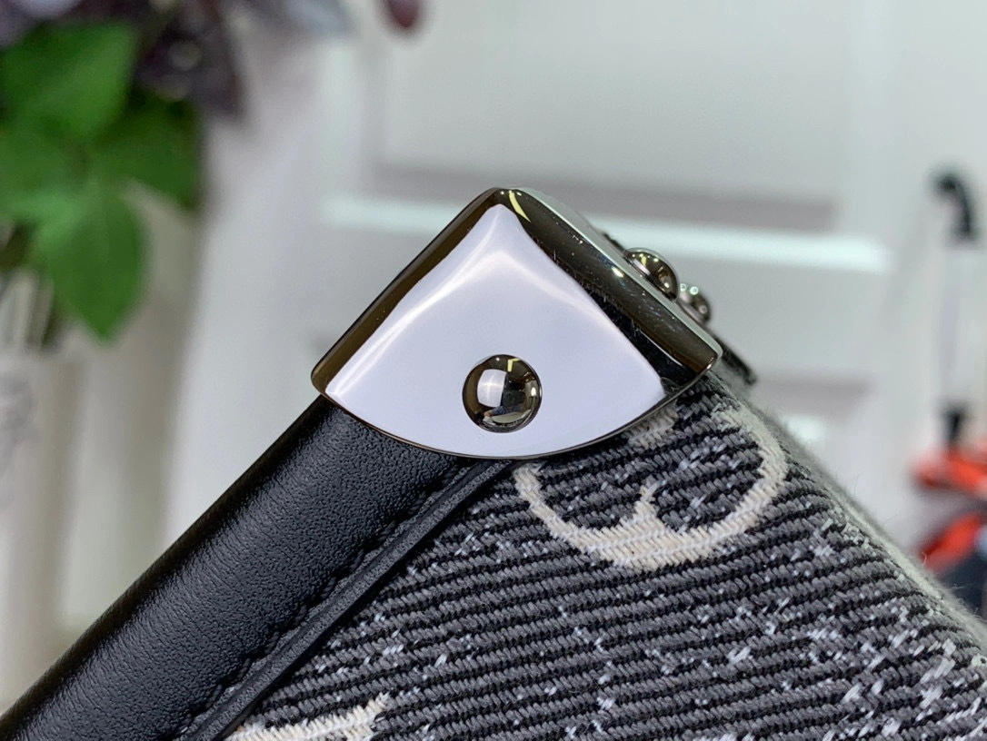 MOMO- high quality version M21462 PETITE MALLE item：B-B063K1203C