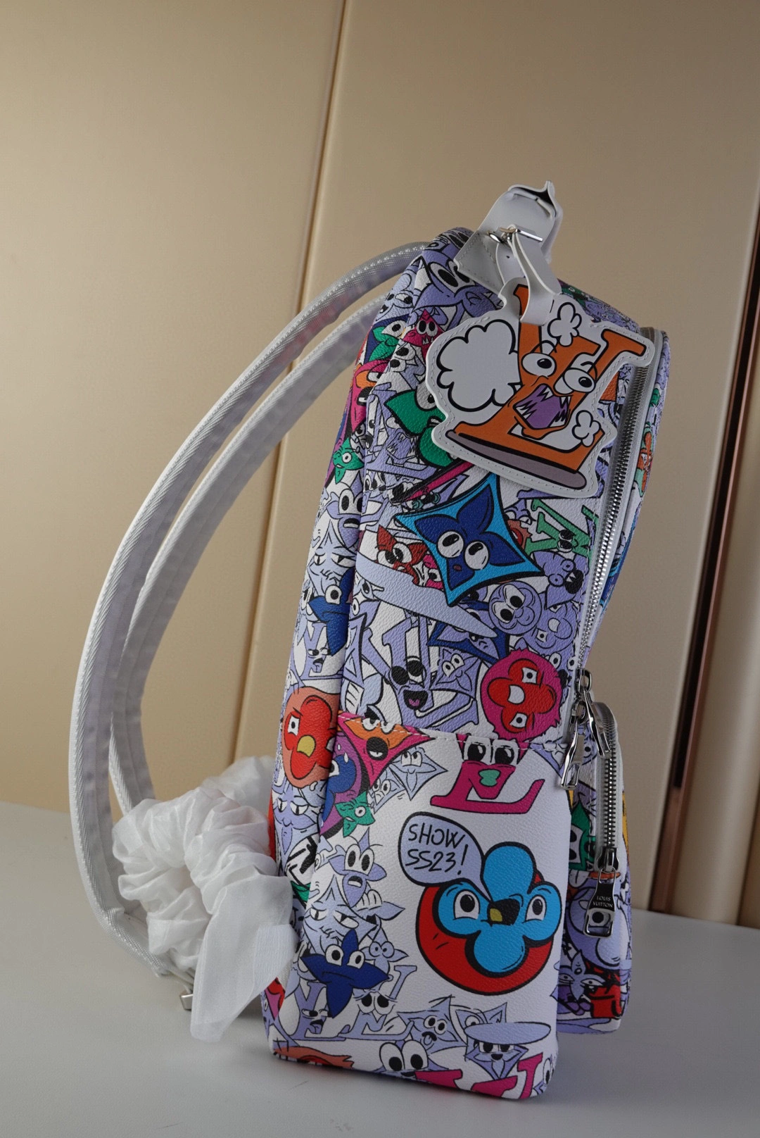 MOMO- high quality version M21846 Multipocket item：C-B000A1419C