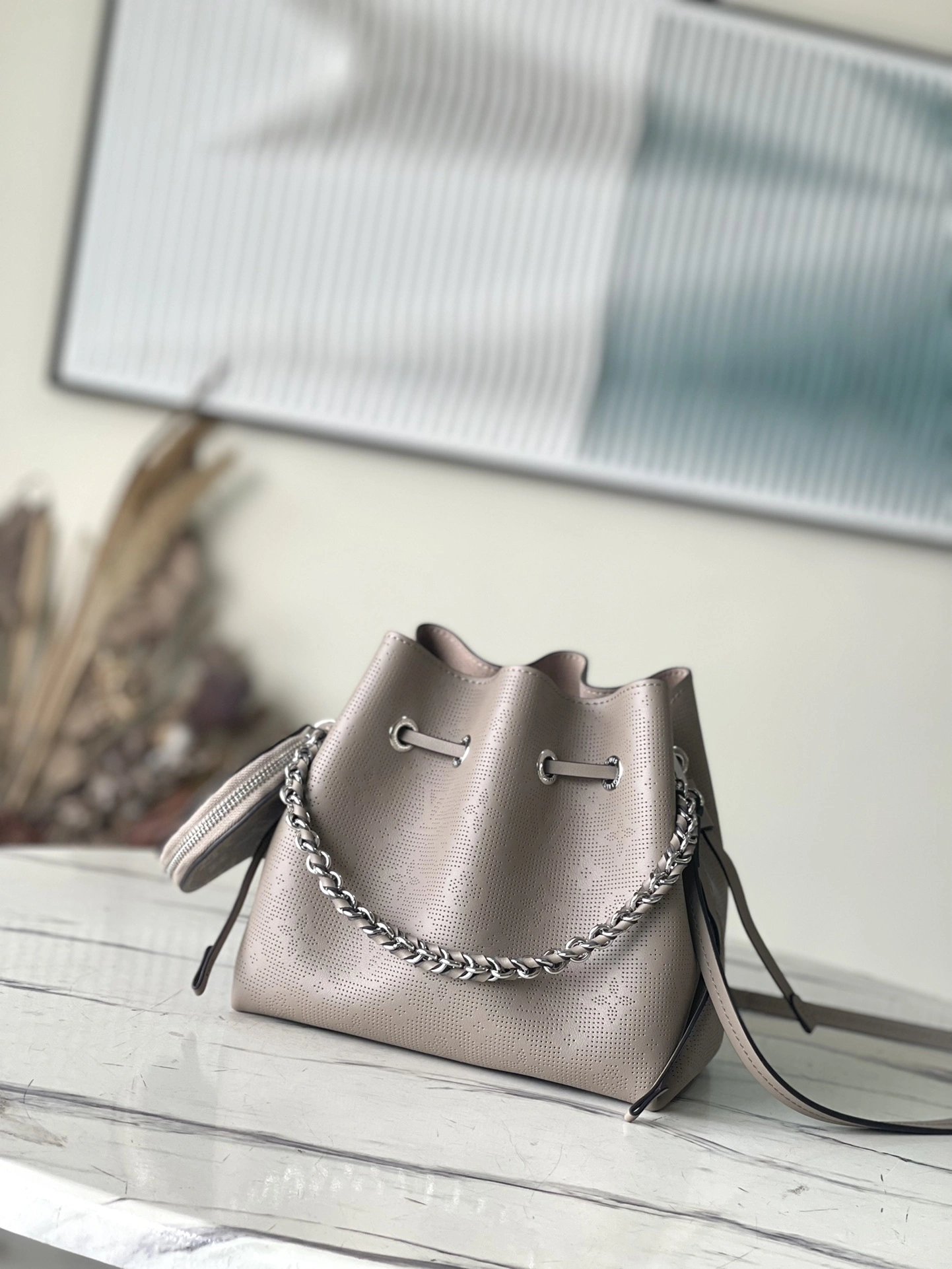 MOMO- high quality version M21886 Bella Mahina item：C-B000C1806C