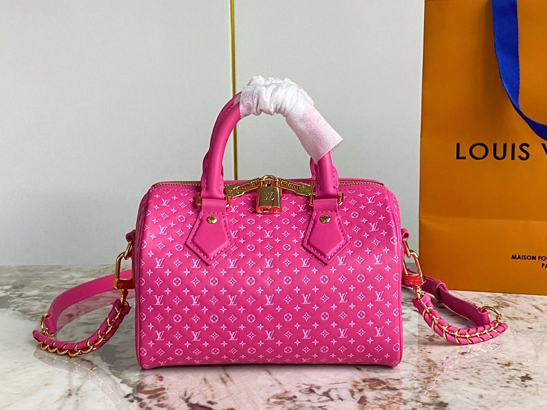 MOMO- high quality version M22286 speedy item：C-B000C2708C