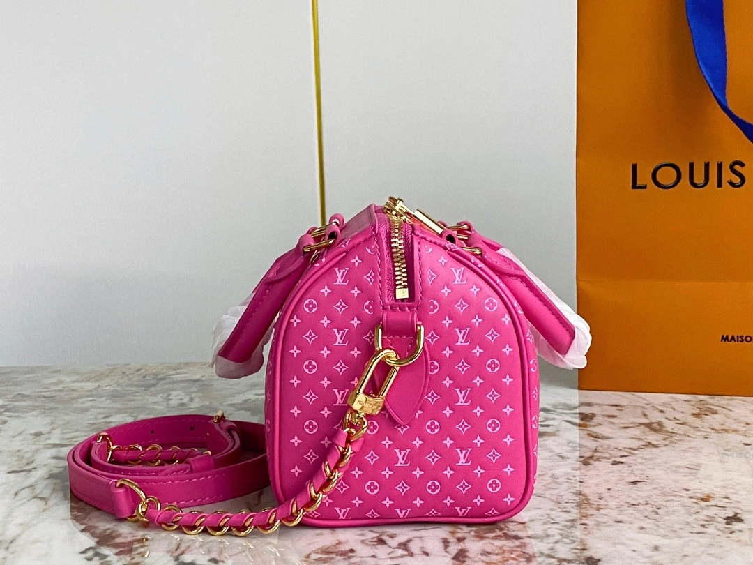 MOMO- high quality version M22286 speedy item：C-B000C2708C