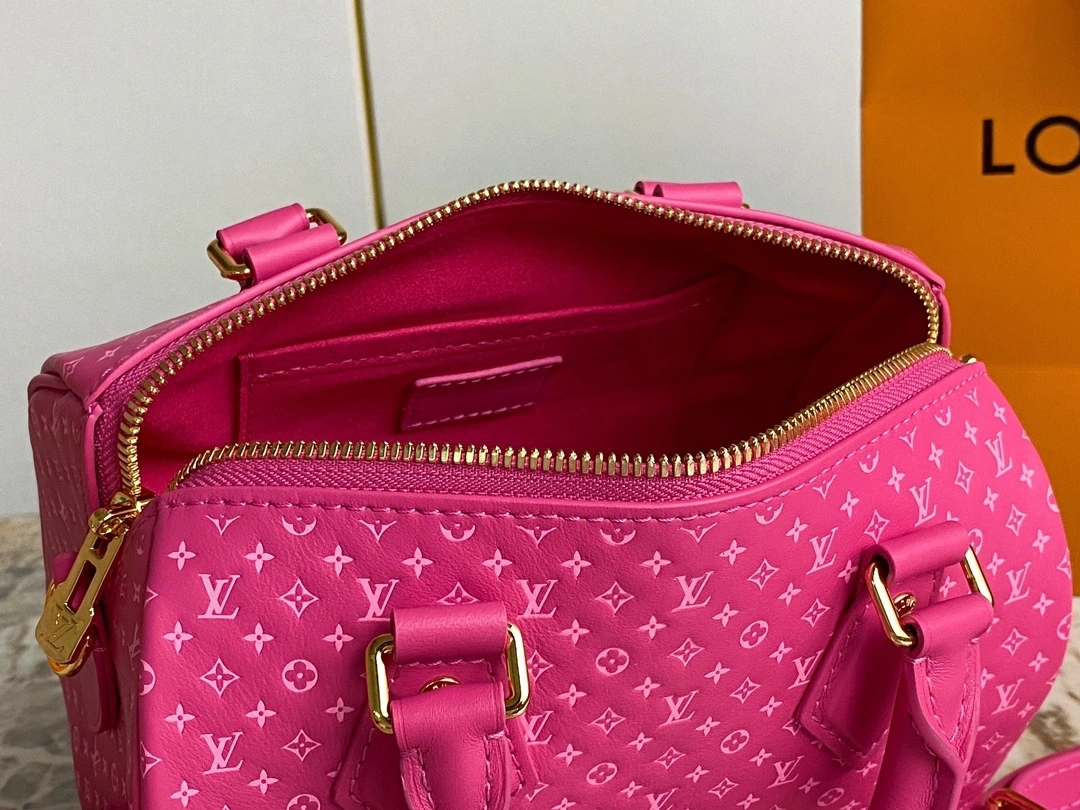 MOMO- high quality version M22286 speedy item：C-B000C2708C