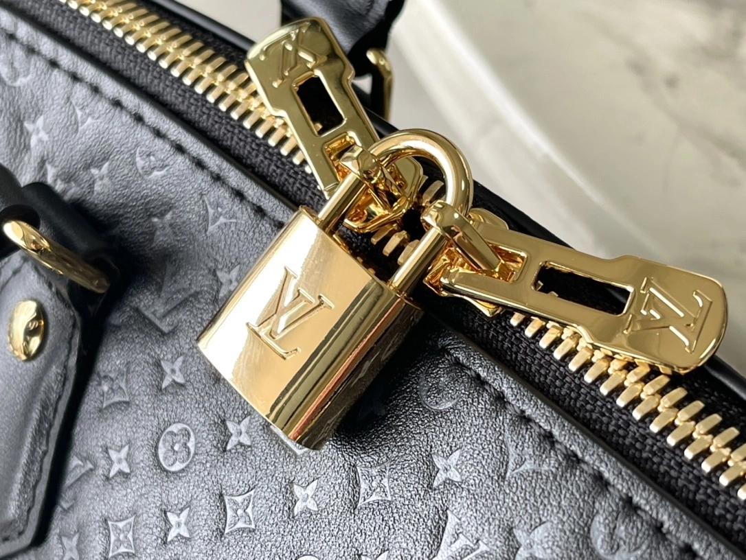 MOMO- high quality version M22595 Nanogram Speedy 20 cowhide item：C-B000C1801C