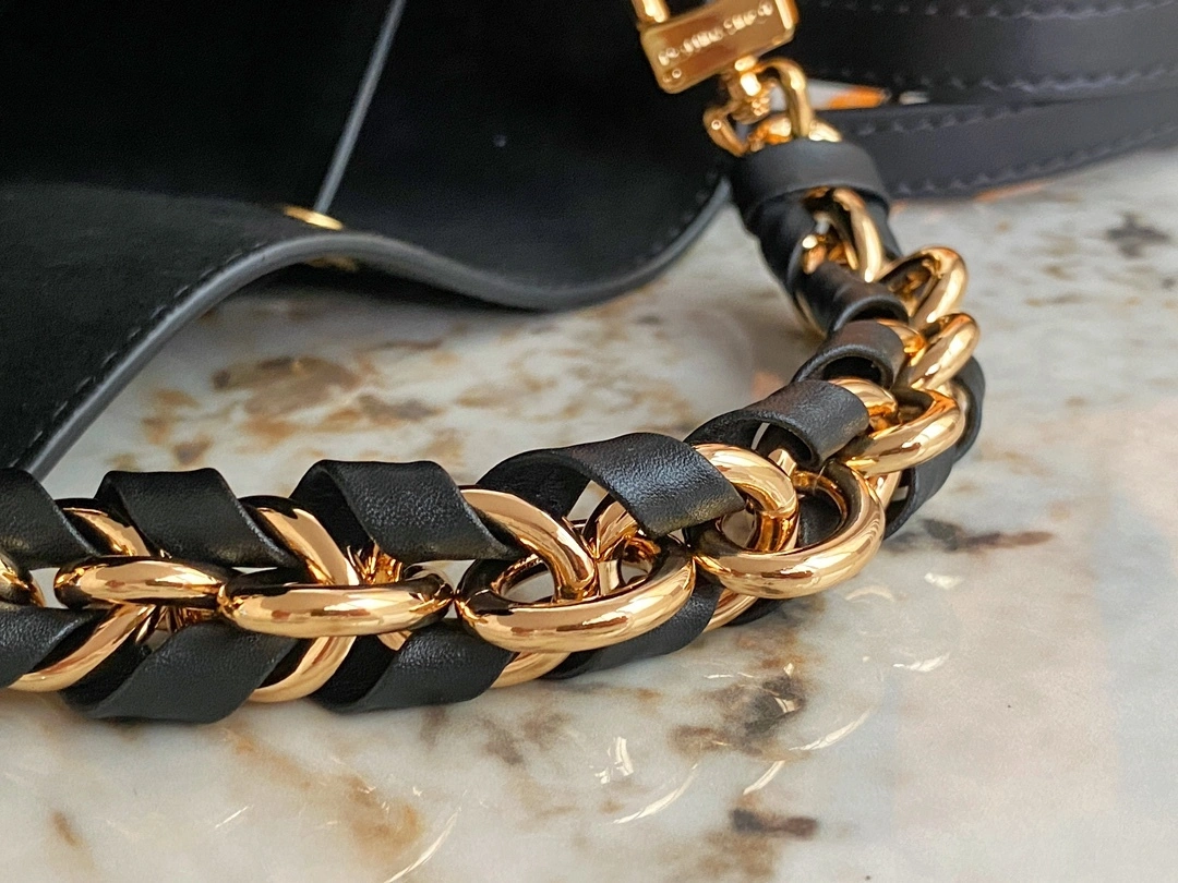 MOMO- high quality version M22598 NeoNoé BB cowhide item：C-B000C2710C