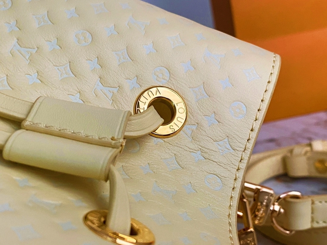 MOMO- high quality version M22599 cowhide item：C-B000C2709C