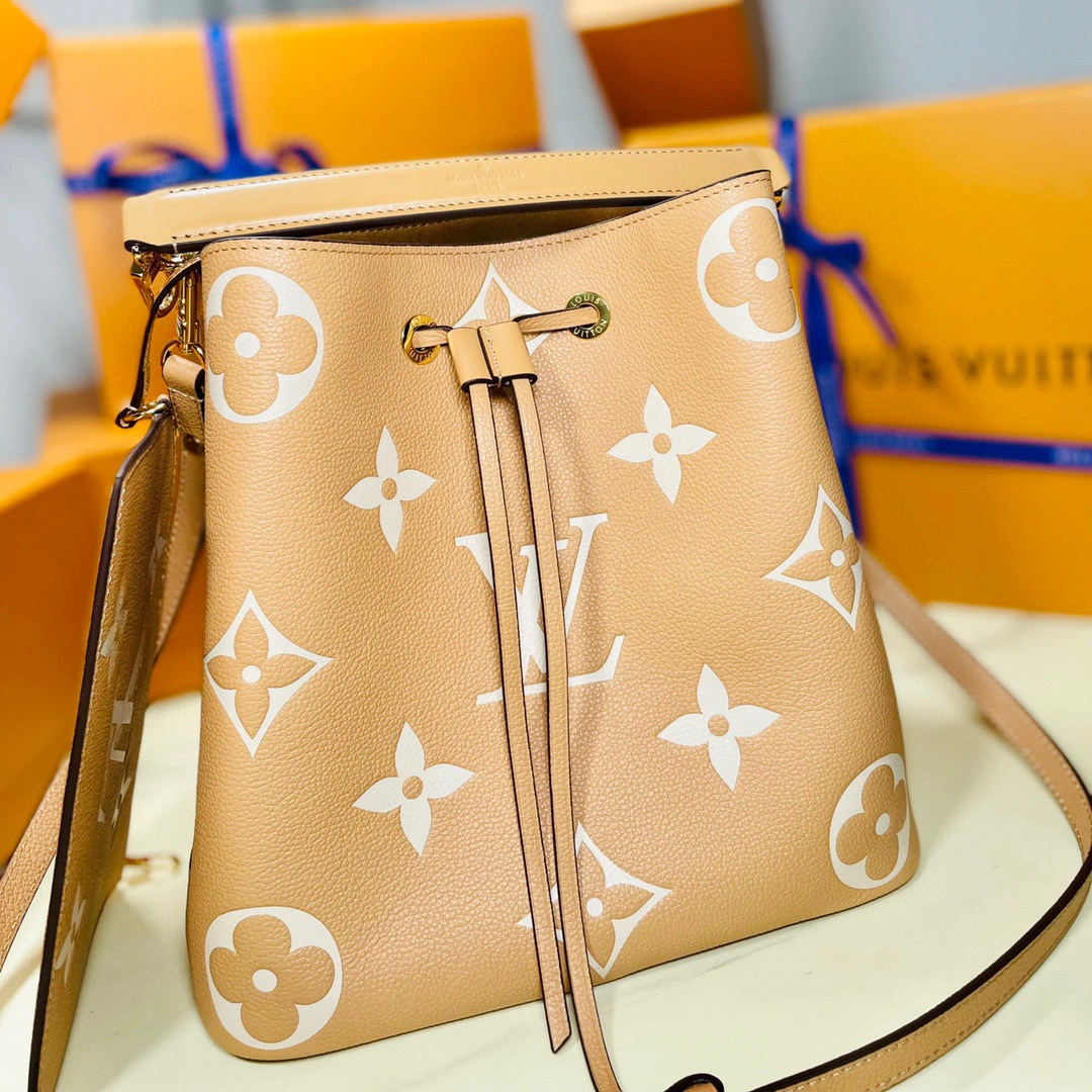 MOMO- high quality version M45808 NéoNoé item：B-B000K0503C