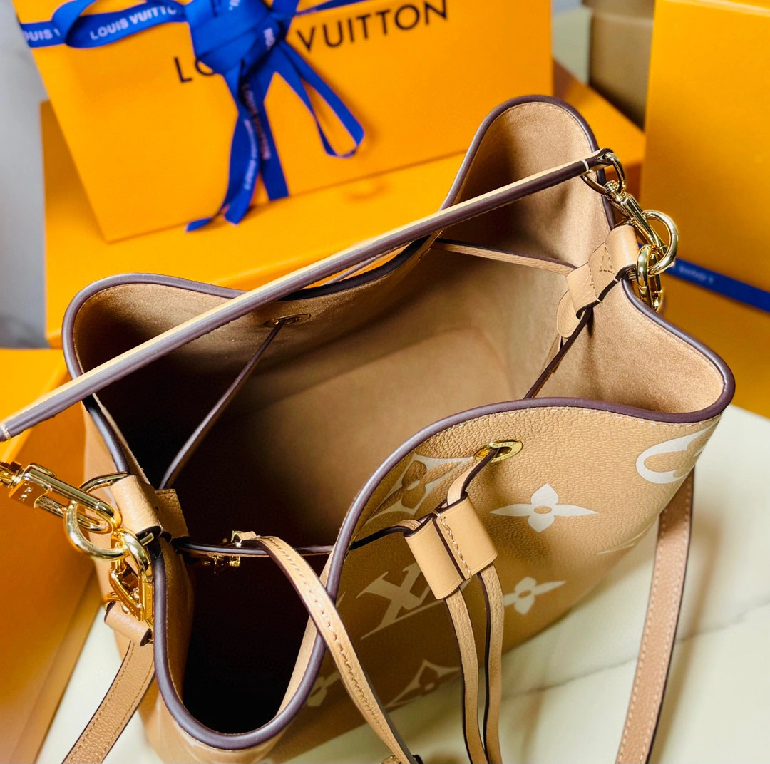 MOMO- high quality version M45808 NéoNoé item：B-B000K0503C