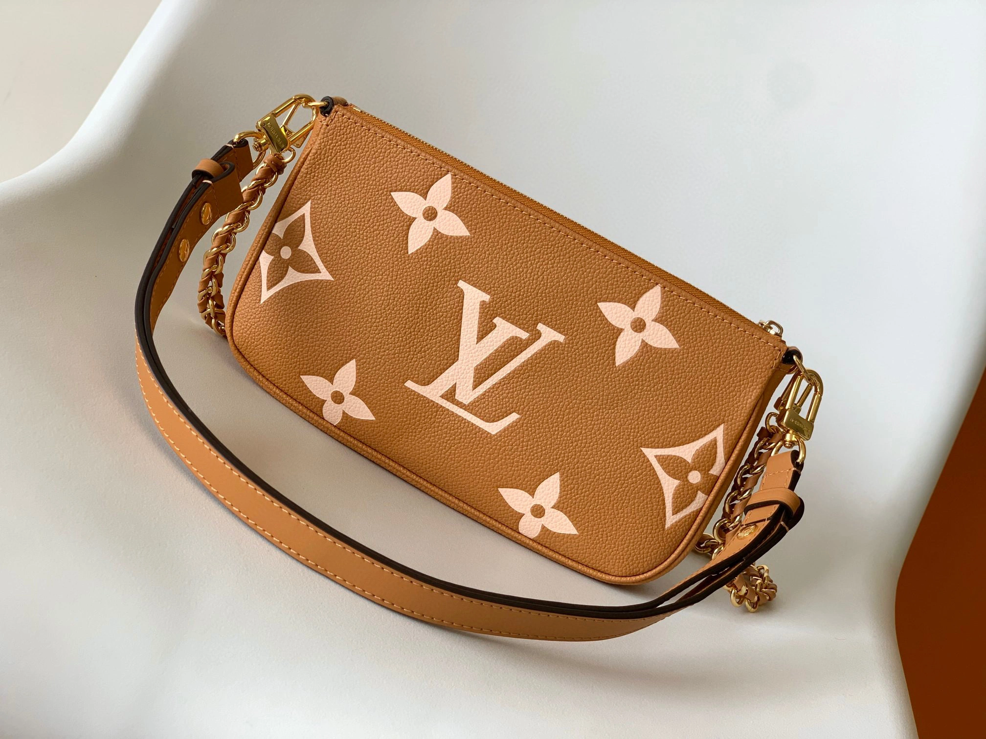 MOMO- high quality version M45983 item：B-B000K0504C