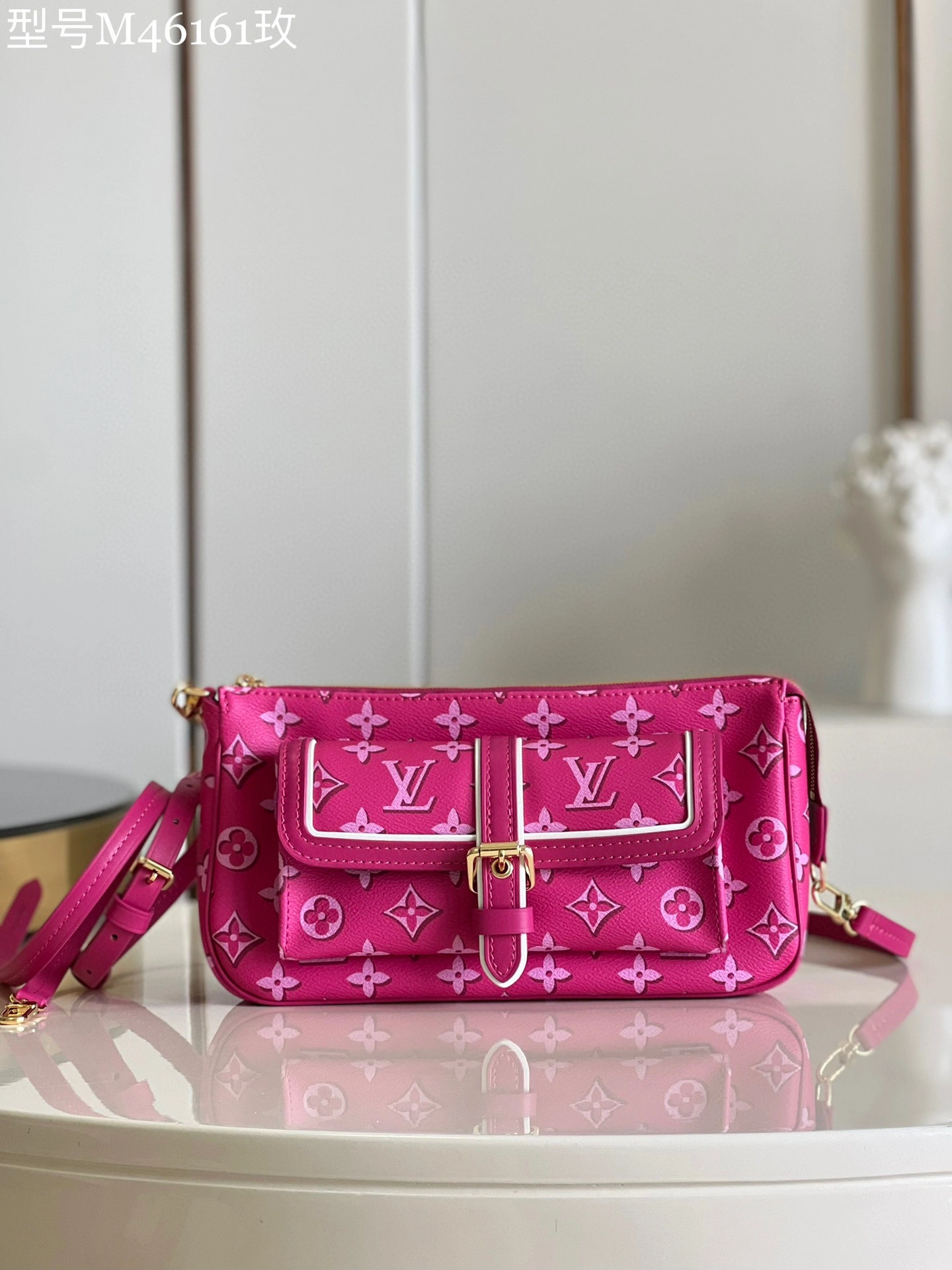 MOMO- high quality version M46161 BUCI item：B-B598K1017C