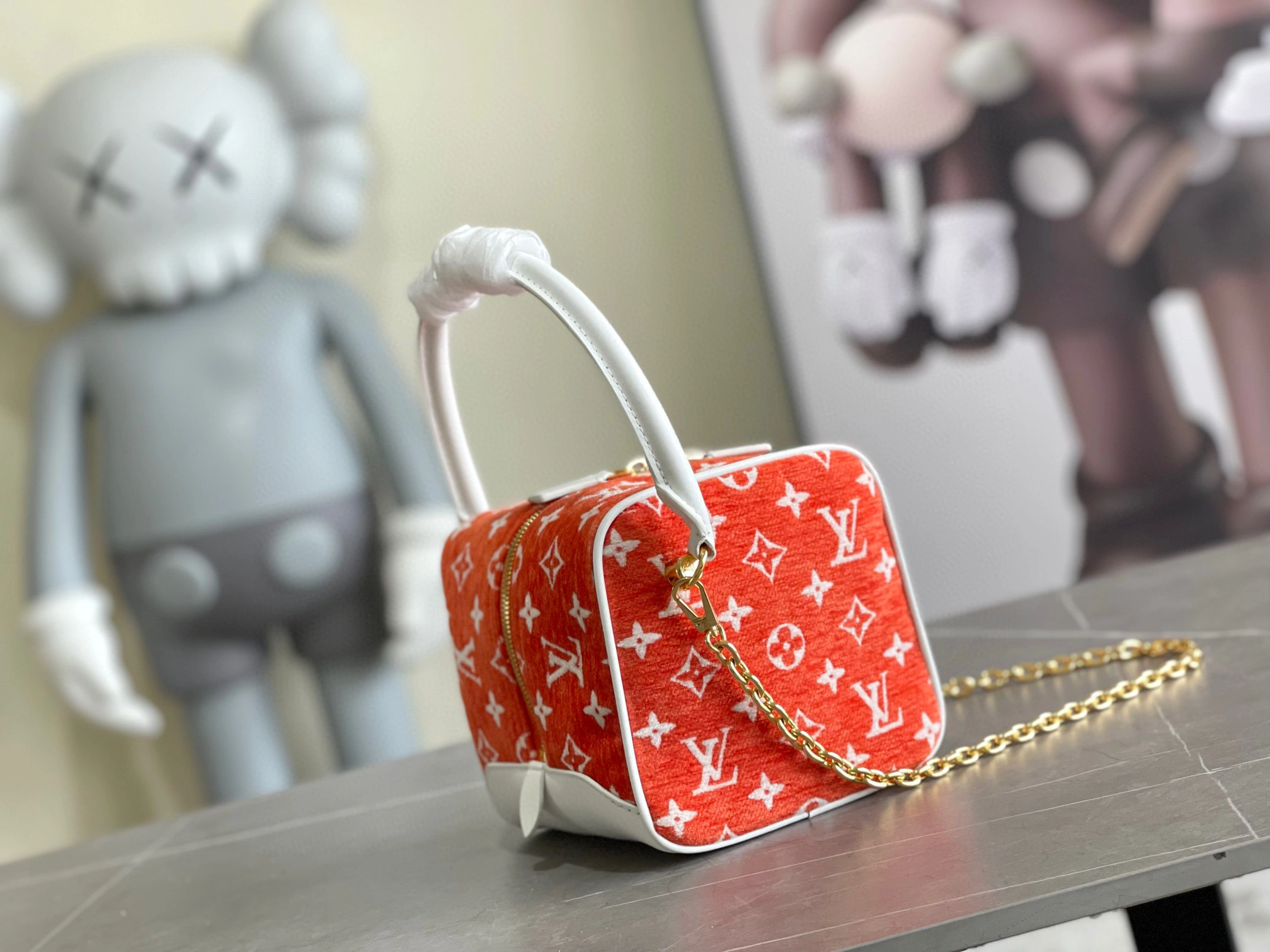 MOMO- high quality version M46212 SQUARE calfskin item：B-B000K1823C