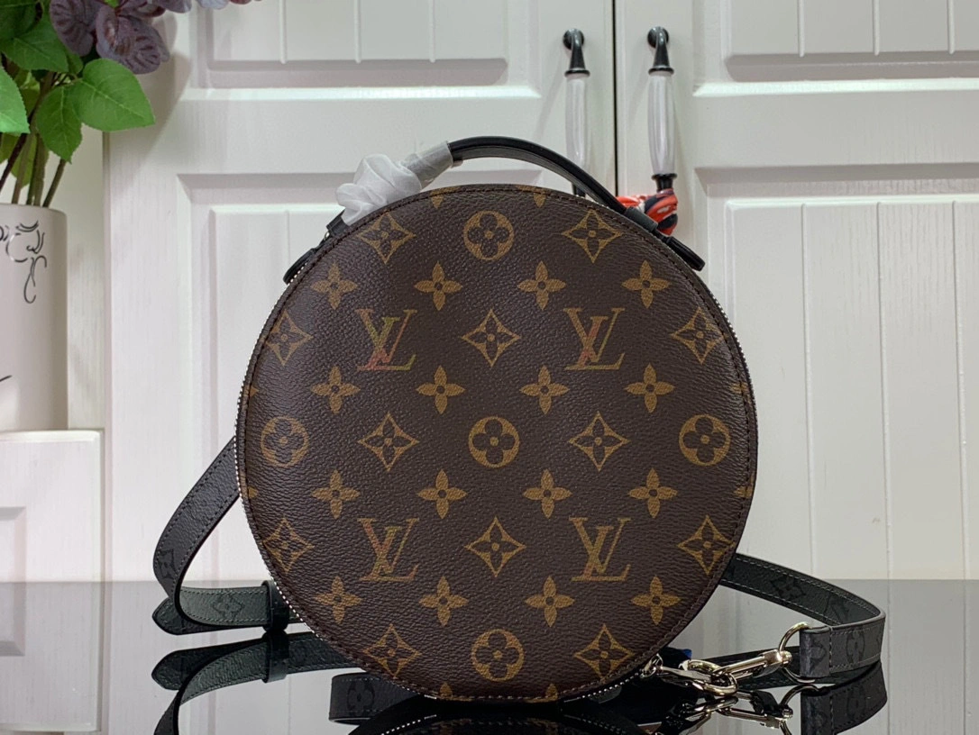MOMO- high quality version M46273 item：B-B063J1712C