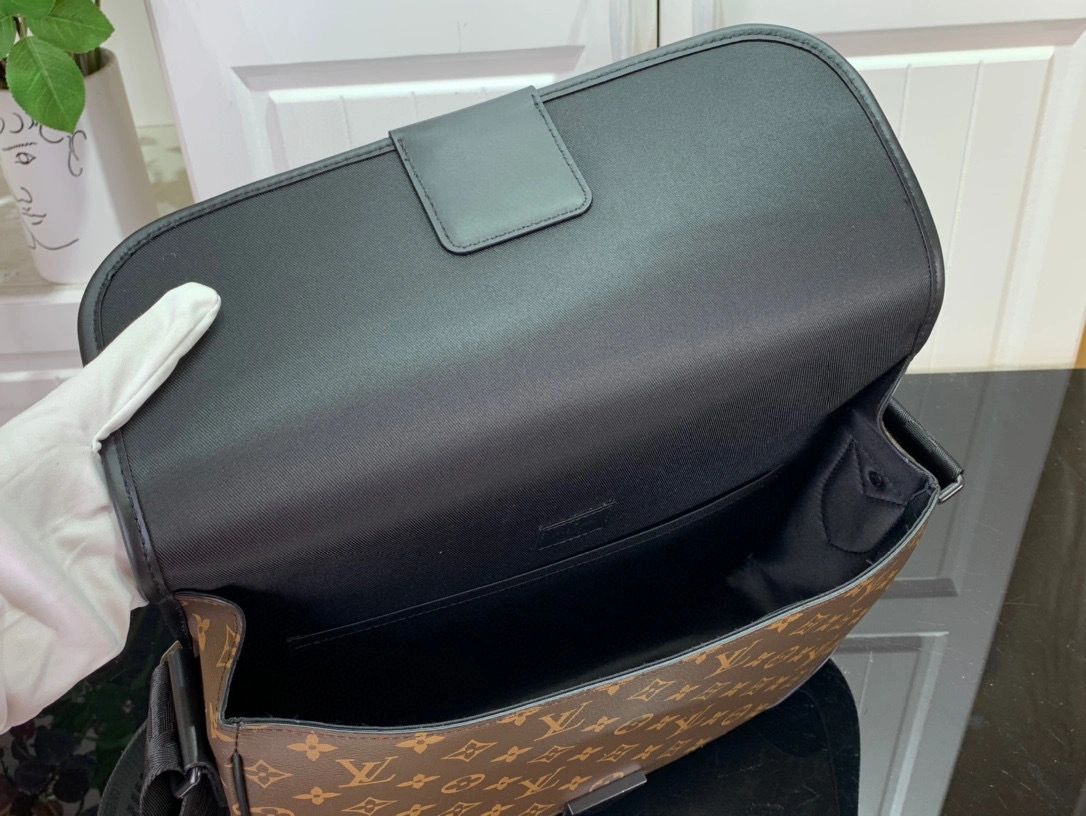 MOMO- high quality version M46328 ARCHY item：B-B063K0906C