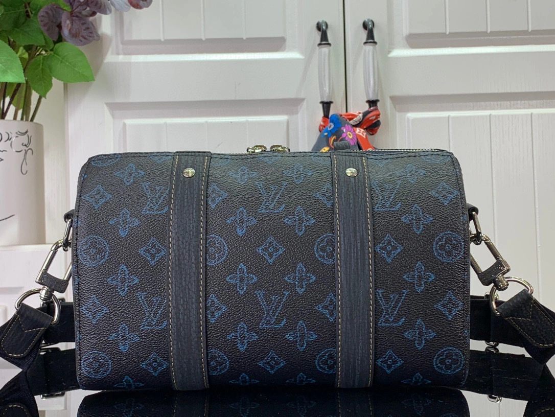 MOMO- high quality version M46339 CITY KEEPALL item：B-B063J1708C