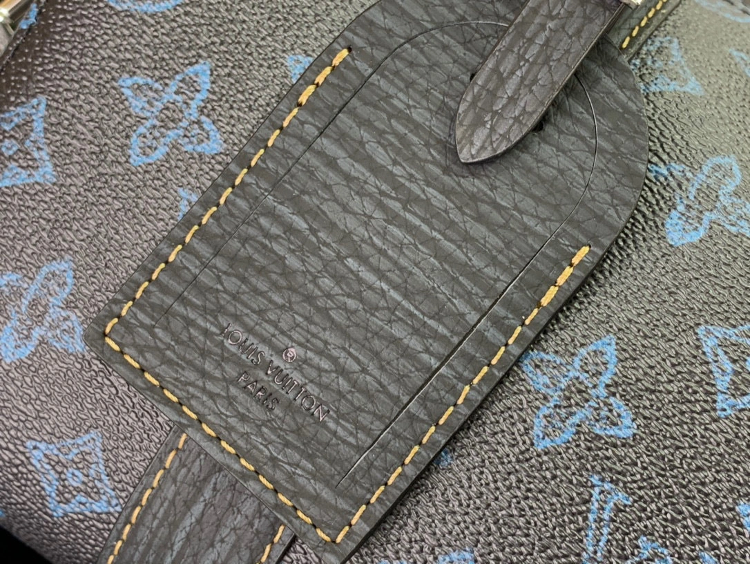 MOMO- high quality version M46339 CITY KEEPALL item：B-B063J1708C