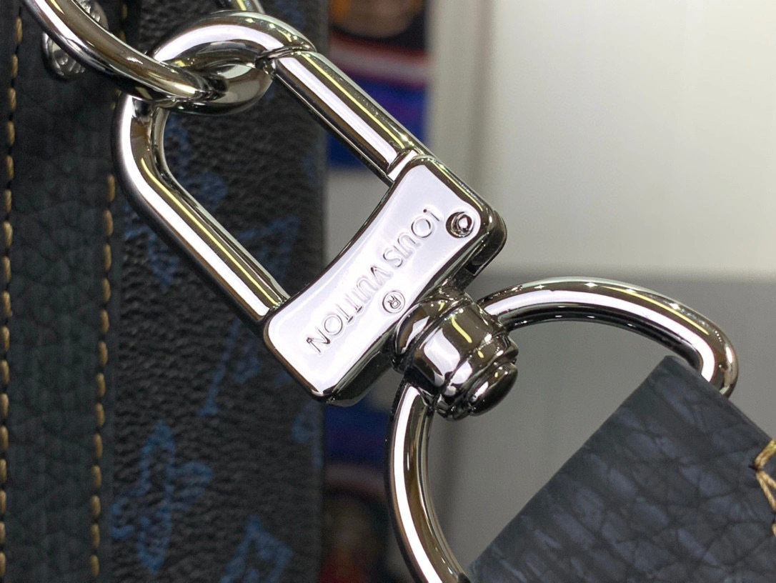 MOMO- high quality version M46339 CITY KEEPALL item：B-B063J1708C