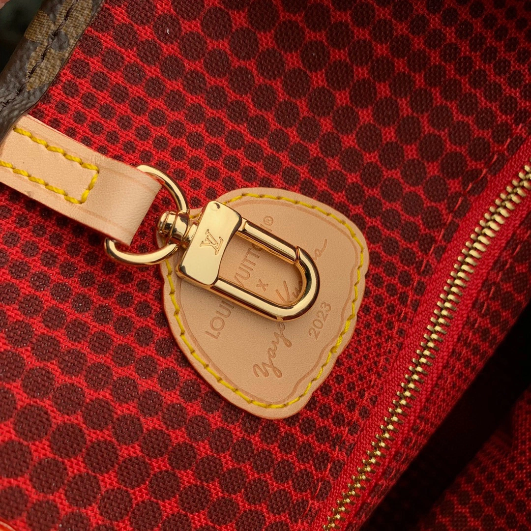 MOMO- high quality version M46379 OnTheGo item：C-B000A1413C