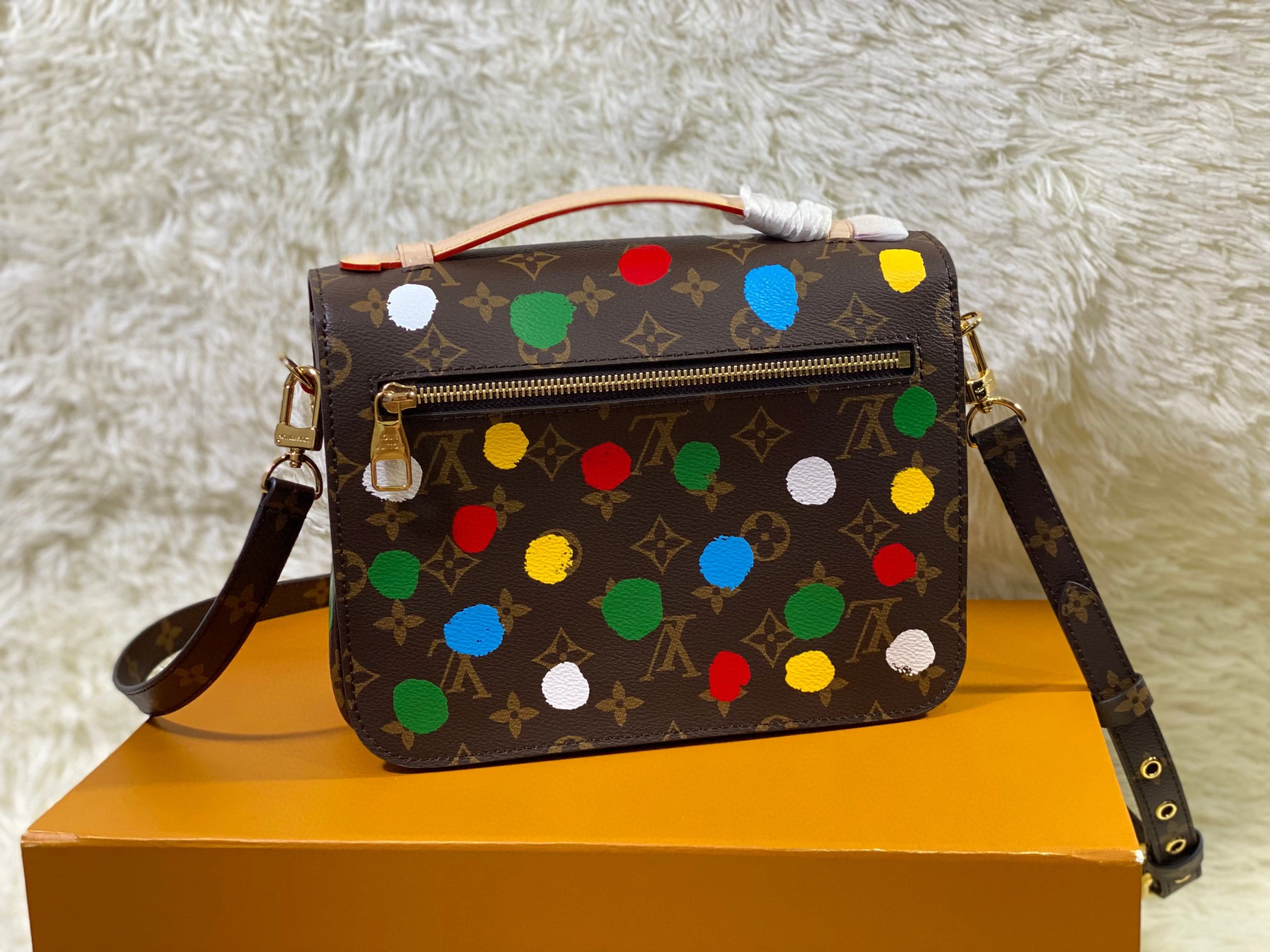 MOMO- high quality version M46384 Pochette Métis item：C-B564B0203C