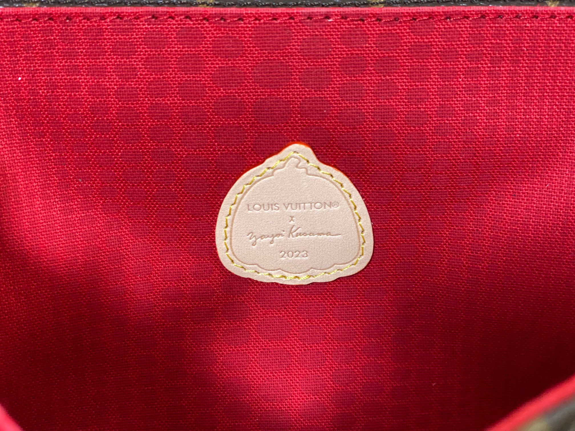 MOMO- high quality version M46384 Pochette Métis item：C-B564B0203C