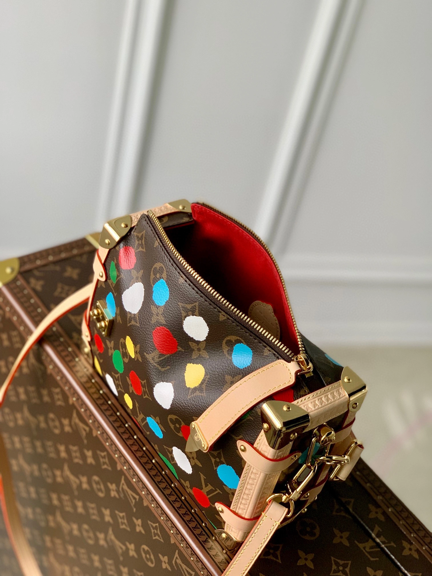 MOMO- high quality version M46396 Side Trunk item：C-B000A3121C