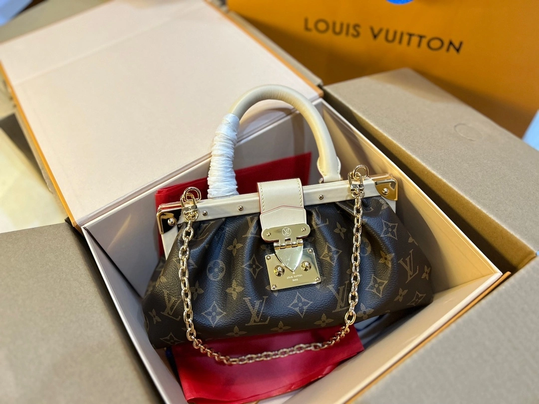 MOMO- high quality version M46544 Monogram Clutch item：C-B000C2401C