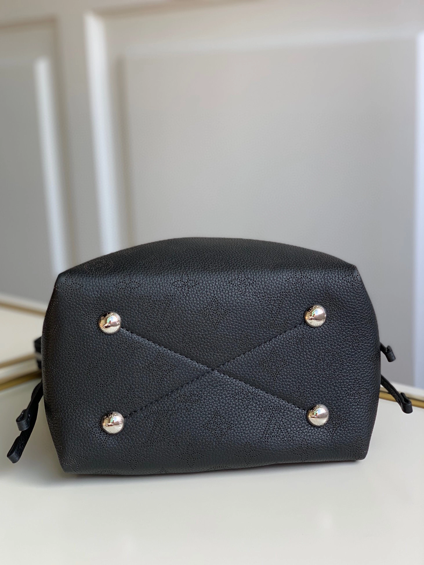 MOMO- high quality version M57070 Bella calfskin item：B-B063J1406C