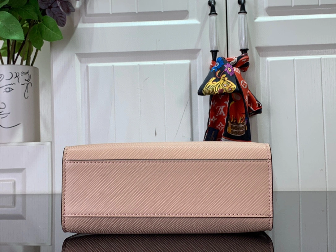 MOMO- high quality version M58659 Sac Plat BB Epi calfskin item：B-B063K0901C