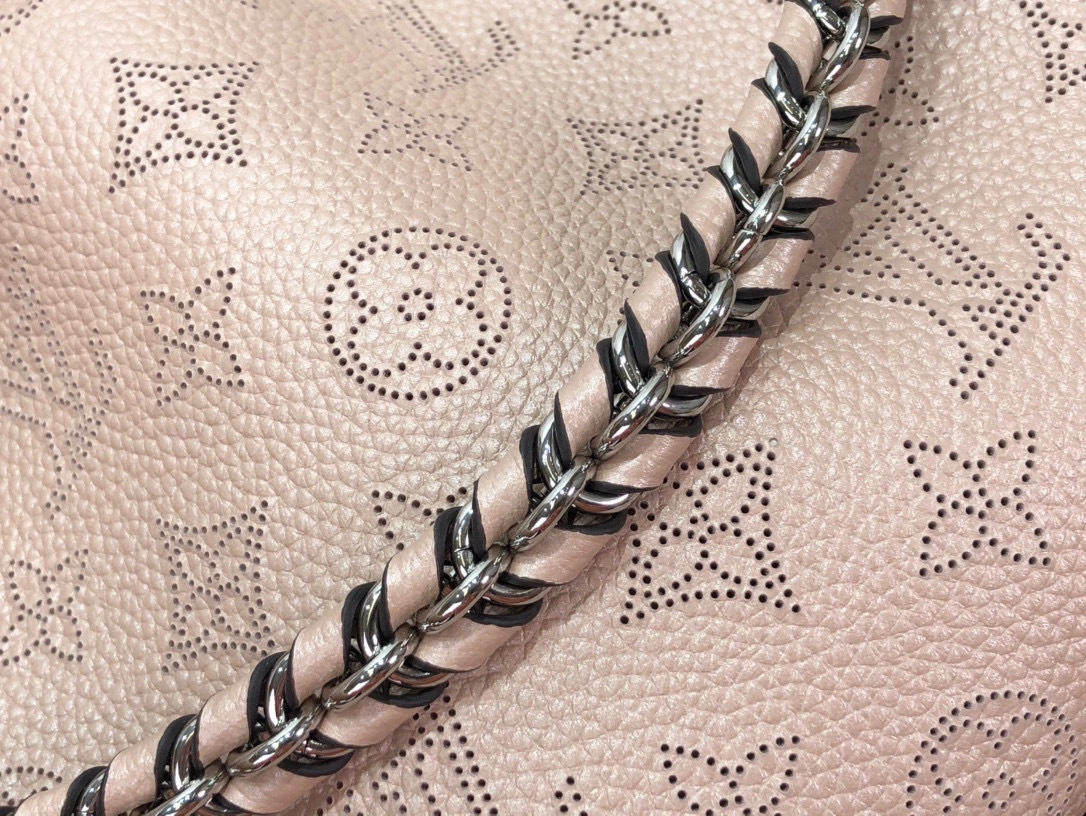 MOMO- high quality version M58792 Bella cowhide item：B-B063J1411C