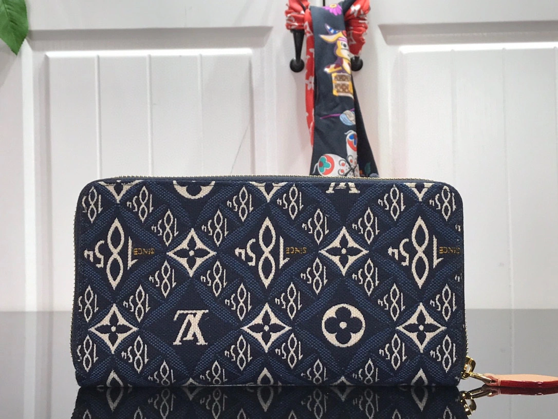 MOMO- high quality version M80212 SINCE 1854 ZIPPY WALLETZippy item：B-B174G3014C