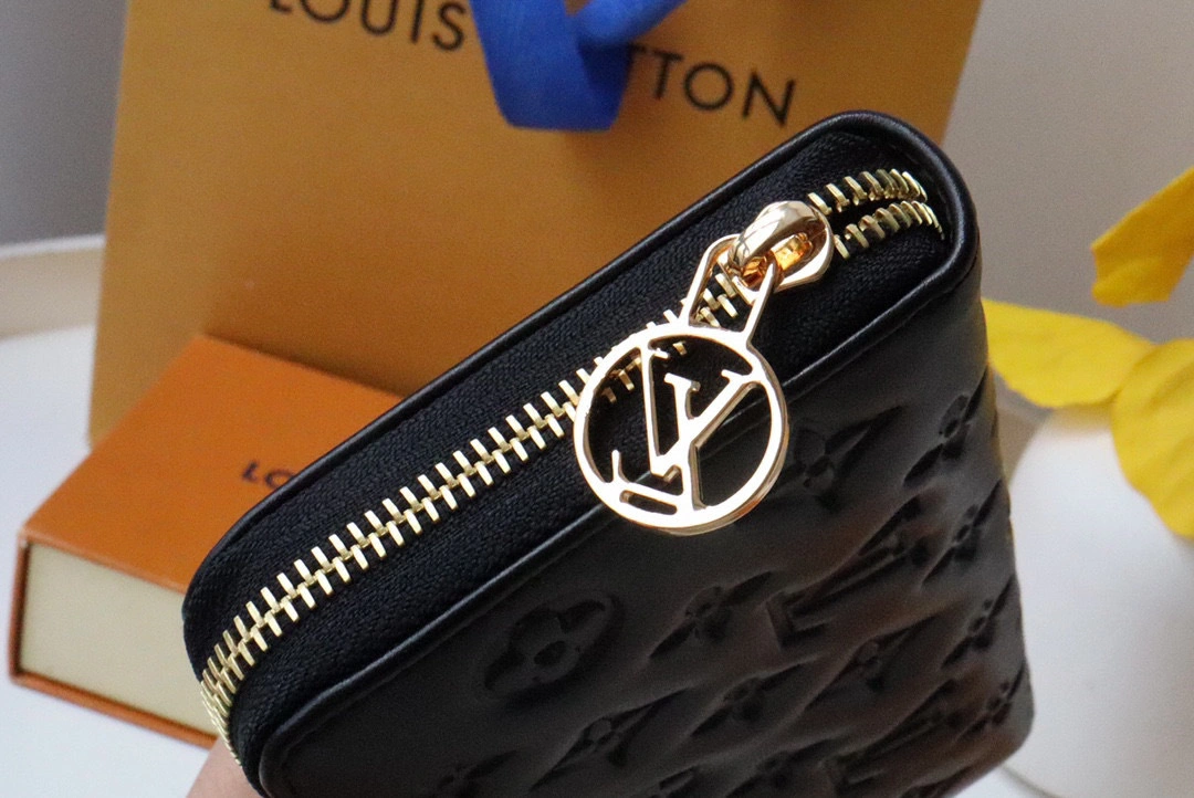 MOMO- high quality version M81510 item：B-B564K0523C