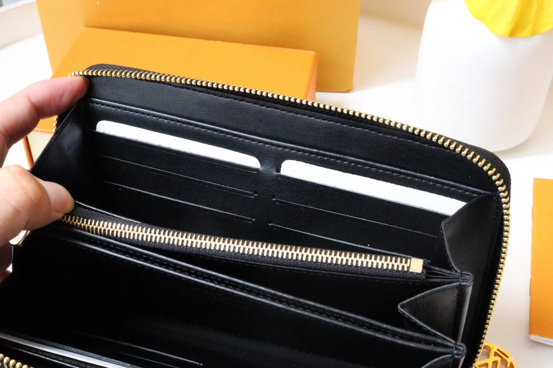 MOMO- high quality version M81510 item：B-B564K0523C
