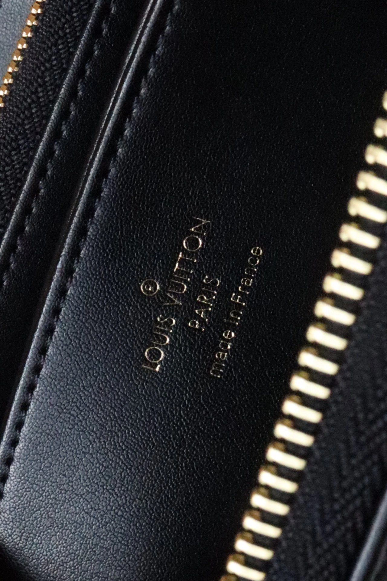 MOMO- high quality version M81510 item：B-B564K0523C