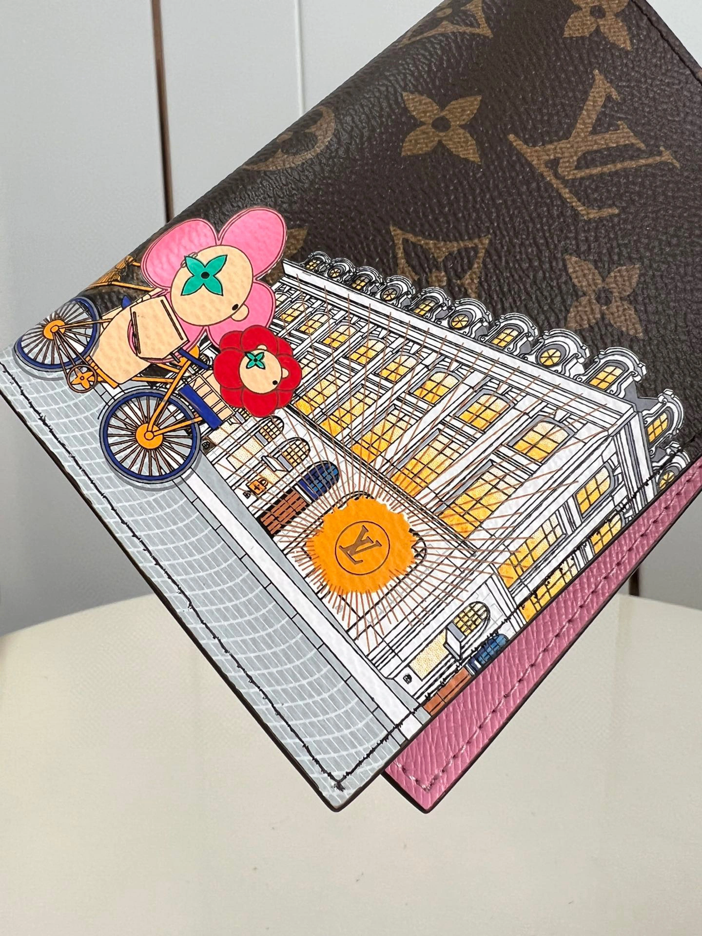 MOMO- high quality version M81635 Vivienne Holidays 2022 item：B-B106K0509C