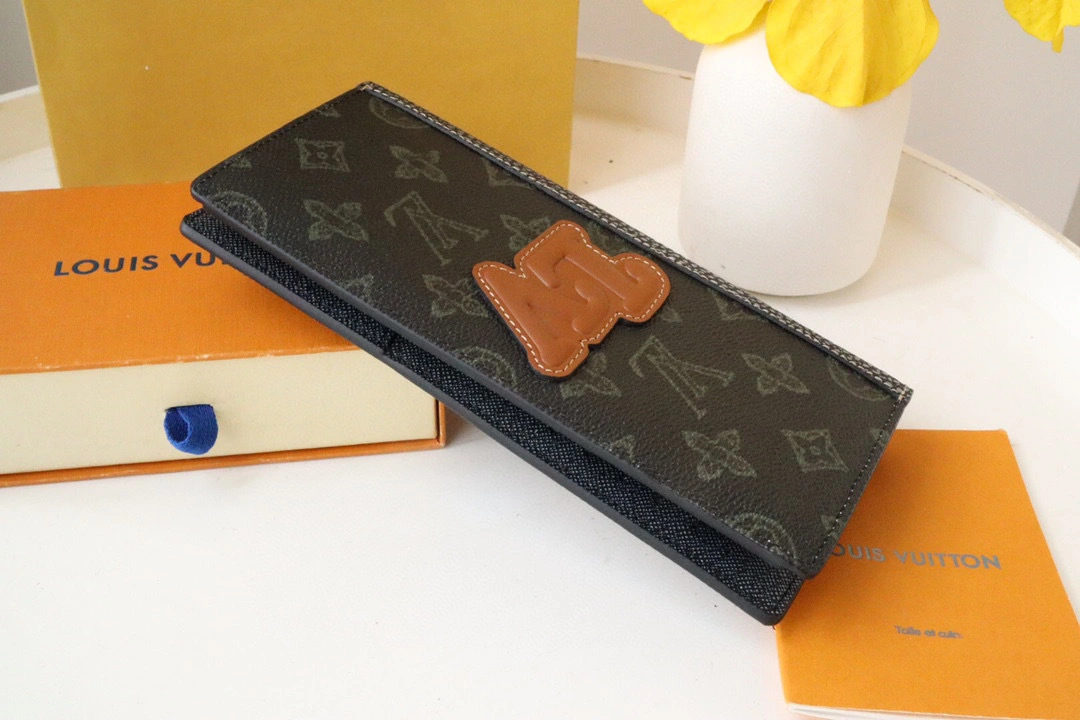MOMO- high quality version M81807 Brazza item：B-B063K2104C