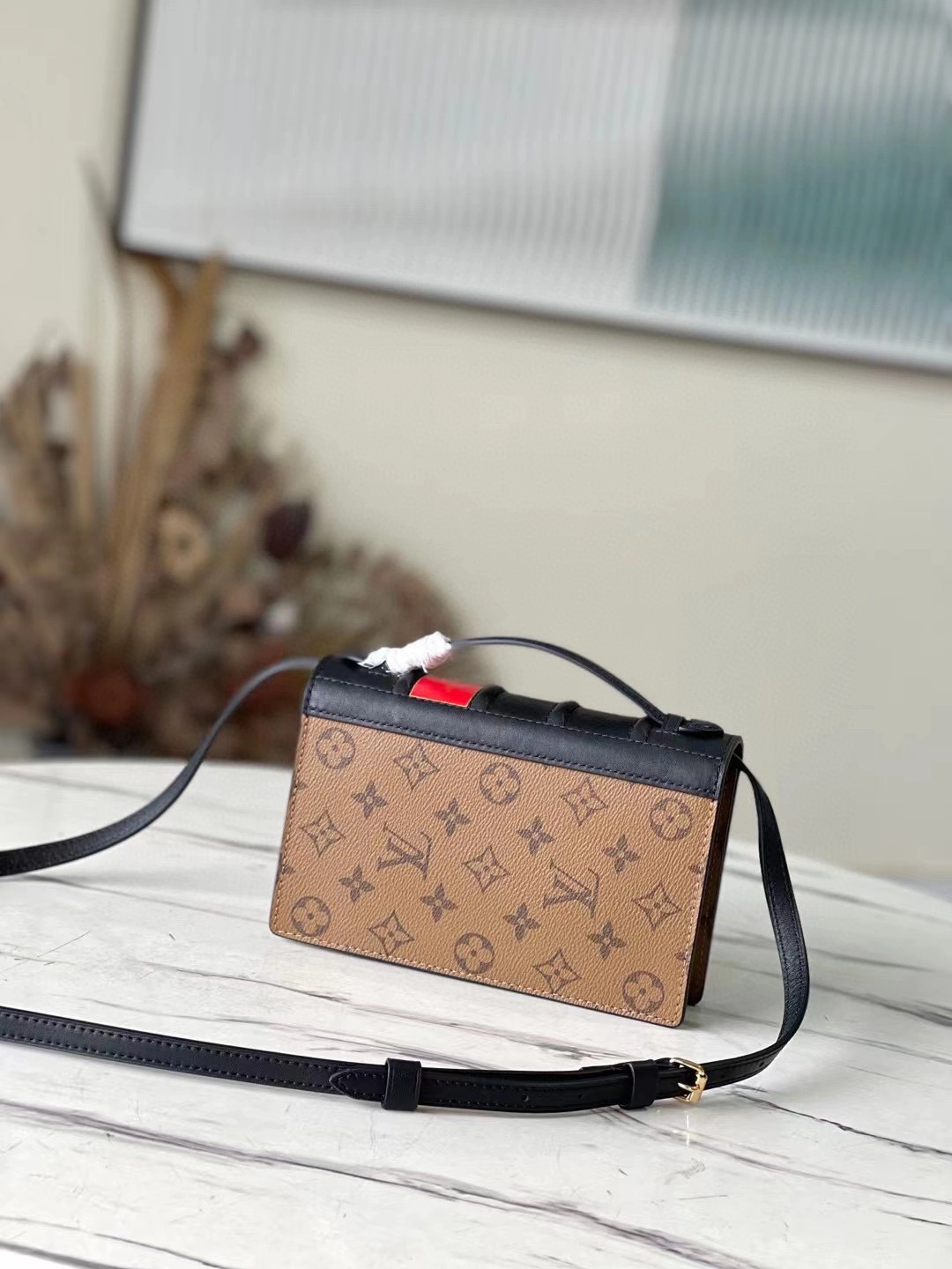 MOMO- high quality version M81830 2023 cruise book chain wallet item：B-B000L0821C