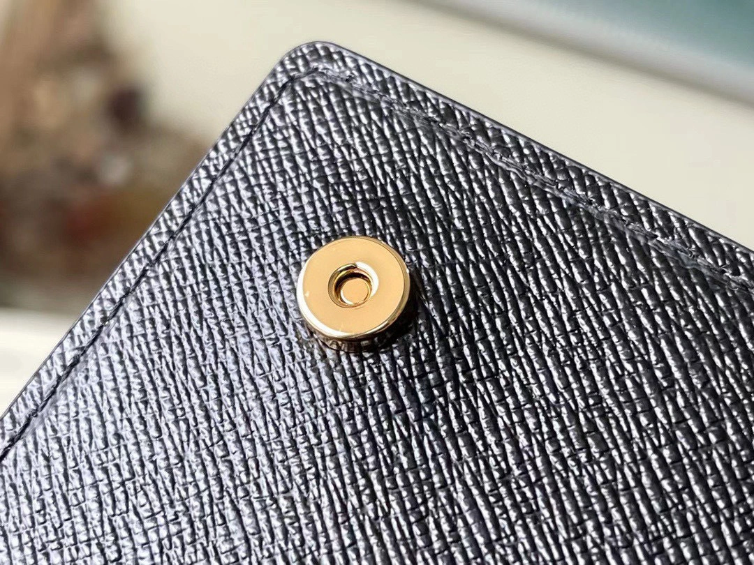 MOMO- high quality version M81830 2023 cruise book chain wallet item：B-B000L0821C